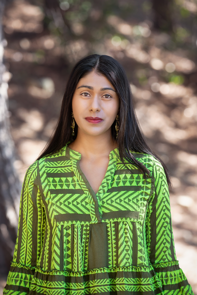 Meena Srinivasan headshot