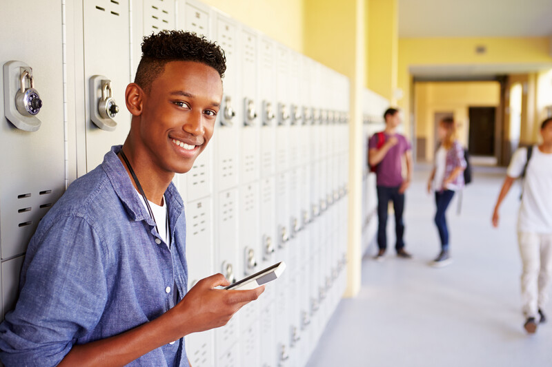 Among Colleagues / Should We Allow Students to Use Their Cell Phones in School? - thumbnail